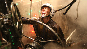 『THE LAST MESSAGE　海猿』 - (C) 2010 フジテレビジョン ROBOT ポニーキャニオン 東宝 小学館