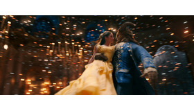 実写映画『美女と野獣』（C）2017 Disney Enterprises, Inc. All Rights Reserved.