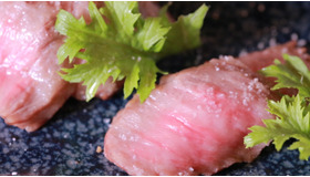 西も東も肉ブーム！ 予約殺到の「肉山 大阪」で美味しい赤身肉を食べ尽くそう！