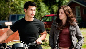 『エクリプス／トワイライト・サーガ』 -(C) 2010 Summit Entertainment, LLC. All Rights Reserved.