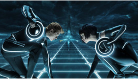 『トロン：レガシー』 -(C) Disney Enterprises, Inc. All rights reserved.