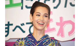水原希子／『奥田民生になりたいボーイと出会う男すべて狂わせるガール』完成披露舞台挨拶