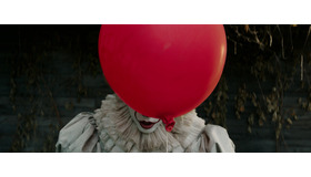 『IT／イット “それ”が見えたら、終わり。』(C)2017 WARNER BROS. ENTERTAINMENT INC. AND RATPAC-DUNE ENTERTAINMENT LLC. ALL RIGHTS RESERVED.