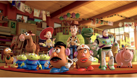 『トイ・ストーリー3』 - Mr.Potato Head(R) (C)Hasbro, Inc., Slinky(R) Dog (C)James Ind., Etch A  Sketch(R) (C)The Ohio Art Company, Toy Story (C)Disney/Pixar