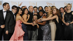 コメディ・ミュージカル部門で作品賞を受賞した「glee」 -(C) ロイター／AFLO