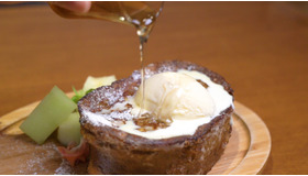 銀座の人気カフェで超極厚フレンチトーストをほおばる幸せ！