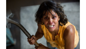 『チェイサー』　（C）2017 Kidnap Holdings, LLC.All Rights Reserved.