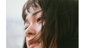 山戸結希監督×玉城ティナコラボムービー「玉城ティナは夢想する」