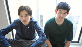 『まほろ駅前多田便利軒』瑛太×松田龍平　photo：Yoshio Kumagai