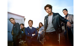 『スウィンダラーズ』(C)2017 showbox  and DOODOONG PICTURES ALL RIGHTS RESERVED.