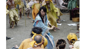 『パンク侍、斬られて候』（C）エイベックス通信放送