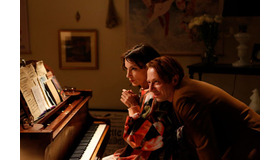 『バルバラ～セーヌの黒いバラ～』(C) 2017 - WAITING FOR CINEMA - GAUMONT - FRANCE 2 CINEMA  - ALICELEO