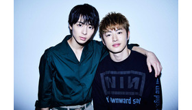 高杉真宙×佐野玲於『虹色デイズ』／photo：EMI