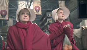 「ハンドメイズ・テイル／侍女の物語」シーズン２　The Handmaid’s Tale （C） 2018 MGM Television Entertainment Inc. and Relentless Productions LLC. All Rights Reserved.