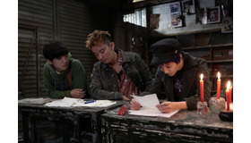 『ナミヤ雑貨店の奇蹟』（C） 2017 EMPEROR FILM PRODUCTION COMPANY LIMITED  WANDA MEDIA CO., LTD.  SHANGHAI PMF PICTURES CO., LTD  KADOKAWA CORPORATION  ALL RIGHTS RESERVED