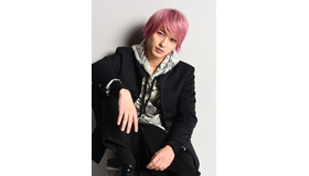 ピンク髪の不良高校生・由利匡平を演じる横浜流星／「初めて恋をした日に読む話」