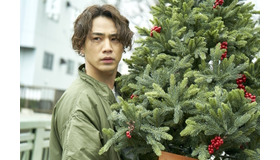 『雪の華』クリスマスカット　(C)2019 映画「雪の華」製作委員会