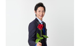 三代目バチェラー・友永真也（C）2018 Warner Bros. International Television Production Limited. All rights reserved.