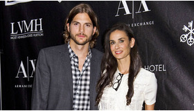 デミ・ムーア、アシュトン・カッチャー夫妻 -(C) Startraks/AFLO