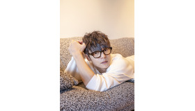 「窪田正孝×写真家・齋藤陽道 カレンダー2019」メインイメージビジュアル※画像はイメージ　実際の商品とは異なる