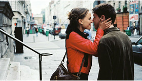 『パリ、ジュテーム』　メイン