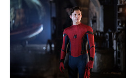 『スパイダーマン：ファー・フロム・ホーム』（C）2019 CTMG.   （C）&TM  2019 MARVEL.