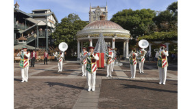 新しくグリーティングするキャラクターは誰？(C) Disney