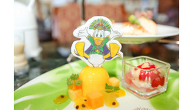 ＜“ドナルドのホット・ジャングル・サマー”アフタヌーンティーセット 4,000円＞☆(C) Disney