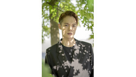 「窪田正孝×写真家・齋藤陽道 カレンダー2019」9月カレンダー