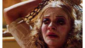 『ゴーストランドの惨劇』　(C) 2017 - 5656 FILMS -INCIDENT PRODUCTIONS -MARS FILMS -LOGICAL PICTURES