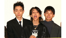 「タロウのバカ」の公開記念舞台挨拶