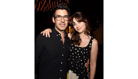 ズーイー・デシャネル＆ジェイコブ・ペチェニック -(C) Getty Images
