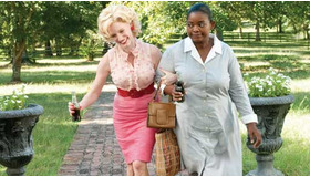 『ヘルプ　〜心がつなぐストーリー〜』 -(C) 2011 DreamWorks II Distribution Co., LLC. All Rights Reserved.