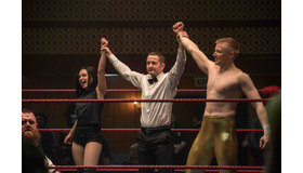 『ファイティング・ファミリー』（C） 2019 METRO-GOLDWYN-MAYER PICTURES INC., WWE STUDIOS FINANCE CORP. AND FILM4, A DIVISION OF CHANNEL FOUR TELEVISION CORPORATION. ALL RIGHTS RESERVED.