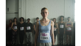 『ティーンスピリット』（C）　2018 VIOLET DREAMS LIMITED.