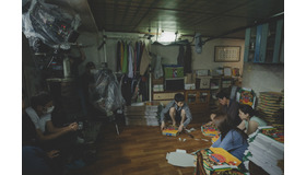 『パラサイト 半地下の家族』メイキング（C） 2019 CJ ENM CORPORATION, BARUNSON E&A ALL RIGHTS RESERVED　