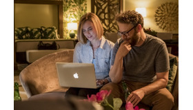 『ロング・ショット 僕と彼女のありえない恋』　(C) 2019 Flarsky Productions, LLC. All Rights Reserved.