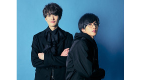 『さんかく窓の外側は夜』