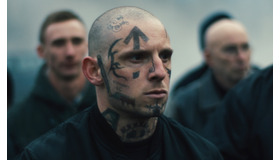 『SKIN／スキン』　（C）2019 SF Film, LLC. All Rights Reserved.