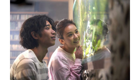 『悲しみより、もっと悲しい物語』