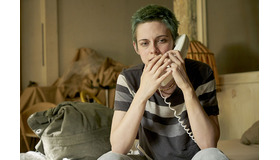 『ふたりの J・T・リロイ ベストセラー作家の裏の裏』　(C) 2018 Mars Town Film Limited