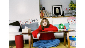 「捨ててよ、安達さん。」第1話 (C) 「捨ててよ、安達さん。」製作委員会