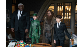 『アルテミスと妖精の身代金』　（C）2020 Disney