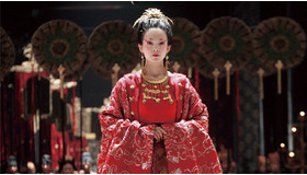 『女帝［エンペラー］』　メイン