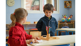 『モンテッソーリ 子どもの家』（C）DANS LE SENS DE LA VIE 2017