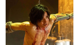 『太陽は動かない』（C）吉田修一／幻冬舎 （C）2020「太陽は動かない」製作委員会