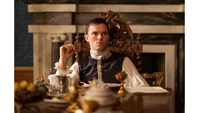 「THE GREAT ～エカチェリーナの時々真実の物語～」 (C) 2021 MRC II Distribution Company, L.P.