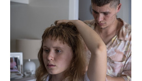 『ベイビーティース』　(C)  2019 Whitefalk Films Pty Ltd, Spectrum Films, Create NSW and Screen Australia