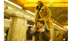 『ラブ・セカンド・サイト はじまりは初恋のおわりから』　(C) 2018 / ZAZI FILMS - MARS CINEMA - MARS FILMS - CHAPKA FILMS - FRANCE 3 CINEMA - C8 FILMS