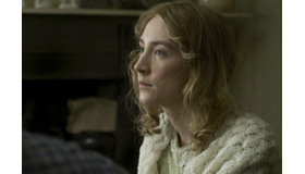 『アンモナイトの目覚め』　(C)The British Film Institute, The British Broadcasting Corporation & Fossil Films Limited 2019